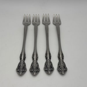 Set of 4 Oneida Stainless Steel MICHELANGELO Cocktail / Seafood Forks