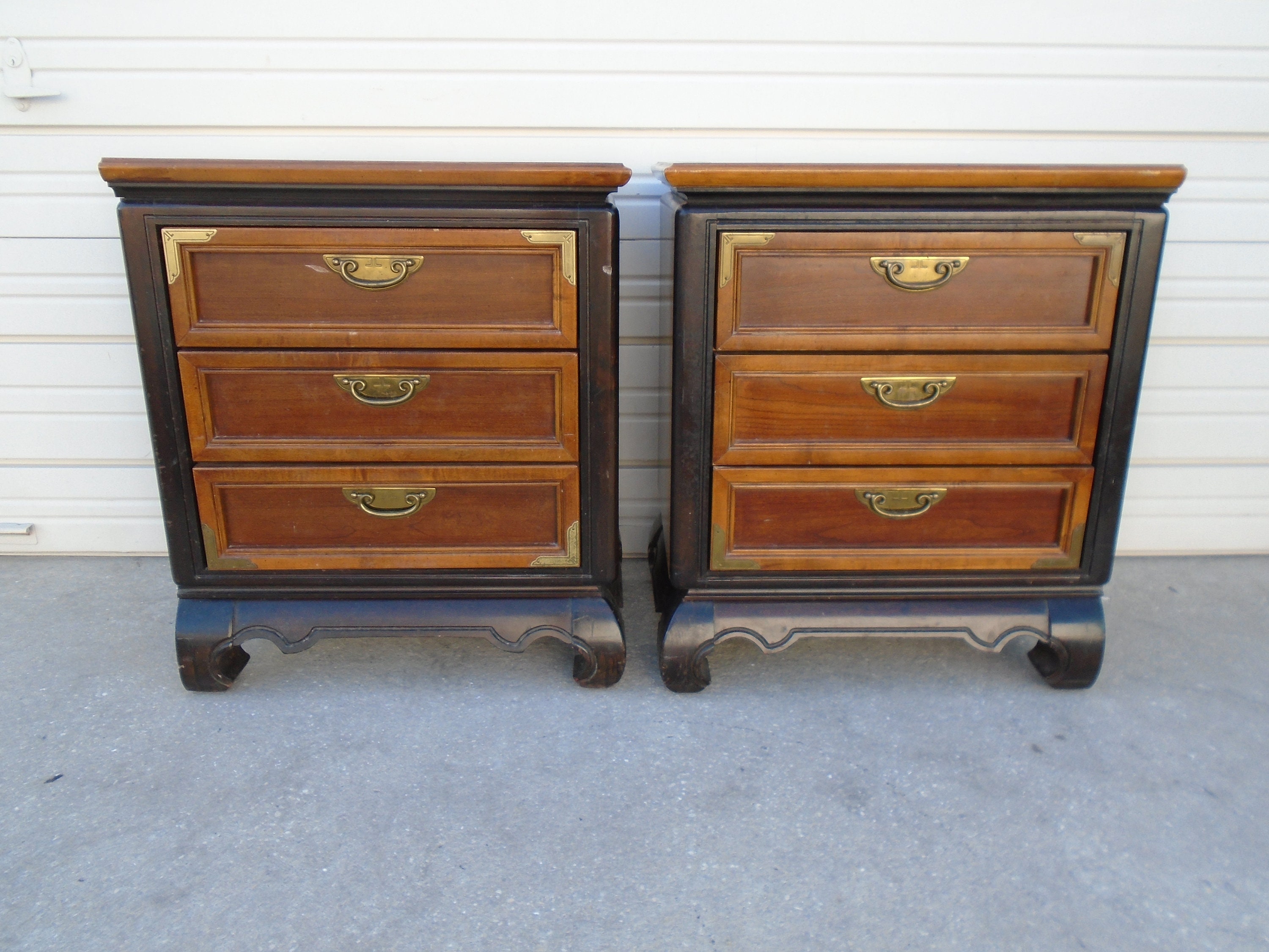 Broyhill ming dynasty collection deals
