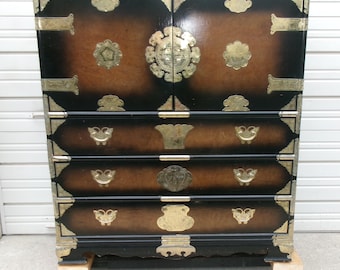 Korean Chest of drawers Tansu Bandaji Dressing Highboy Asian Chinoiserie Chinese Burl Burnt Chin Hua Oriental Regency Butterfly Mandarin