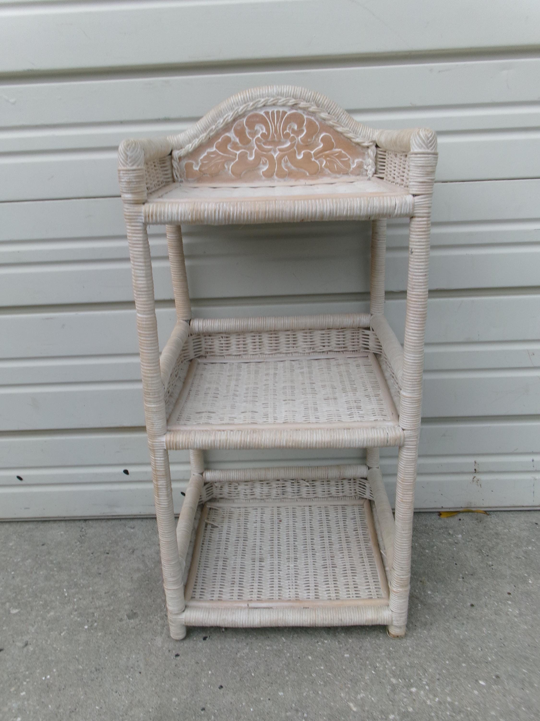 Hollywood Regency 3 Tier Shelf - Etsy