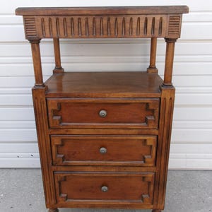 Drexel Cabinet Inlaid Console Stand Table Dresser Bachelor chest of 3 drawers French Country Empire Georgian Baroque Regency Plant Statue