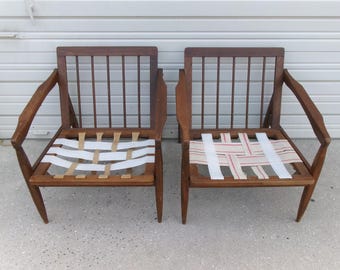 TLC Vintage Set 2 Lounge Chairs Mid century Modern MCM Retro Captain Regency Eames Era Mid Mode Scan Design Danish STY pair Club two