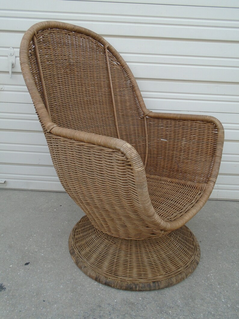 EGG Chair Swivel Wicker Hollywood Regency Lounge Atomic Age Etsy