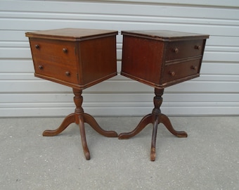 Pedestal Pair Nightstands Ducan Phyfe Sewing Tables 2 French Country Farm Provincial Hollywood Regency cottage Rustic Cabin Mid century