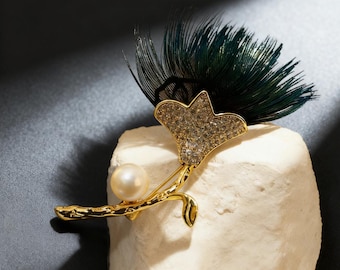 Peacock Feather Pearl Brooch