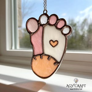 Baby Footprint Stained Glass Pattern, Newborn Suncatcher, Newborn Gift Stained Glass, Home Decor Glass, DIY Stained Glass, Wall Art Gift