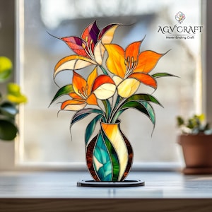 Lily Flower Vase Stained Glass Pattern, Lily Suncatcher, Flower Art Stained Glass Pattern, Home Decor Glass, DIY Stained Glass,Wall Art Gift