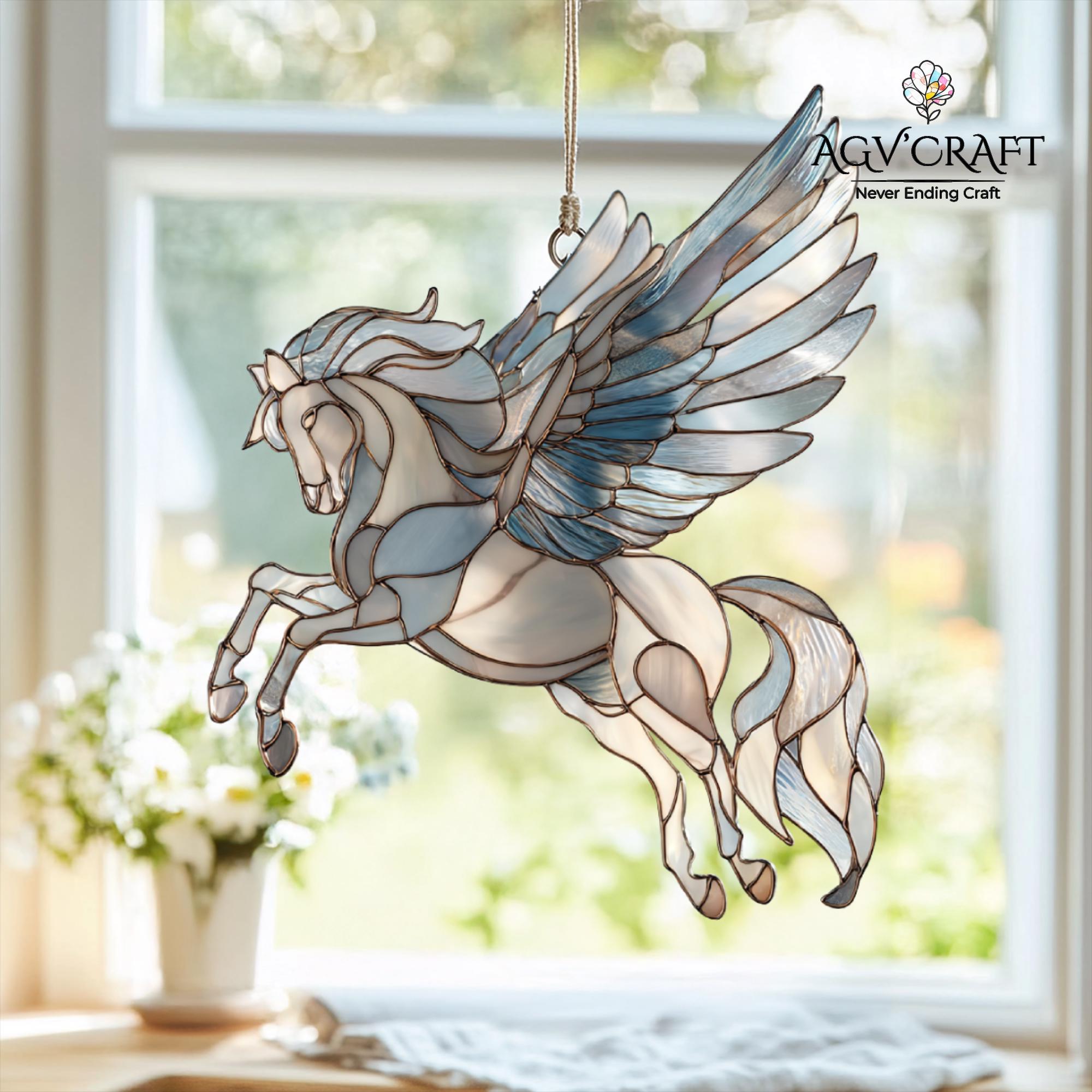 ペガサスのステンドグラス模様、空飛ぶペガサスのサンキャッチャー、馬