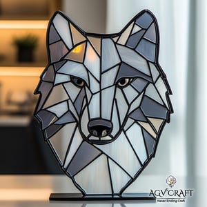 Wolf Head Stained Glass Pattern, Wolf Face Suncatcher, Wolf Portrait Stained Glass, Home Decor Glass, DIY Stained Glass, Wall Art Gift