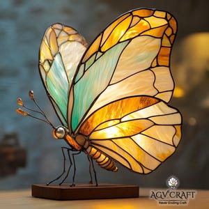 Butterfly Stained Glass Pattern, Butterfly Monarch Stained Glass Pattern, Modern Suncatcher Hanging, Home Decor Glass, DIY Stained Glass