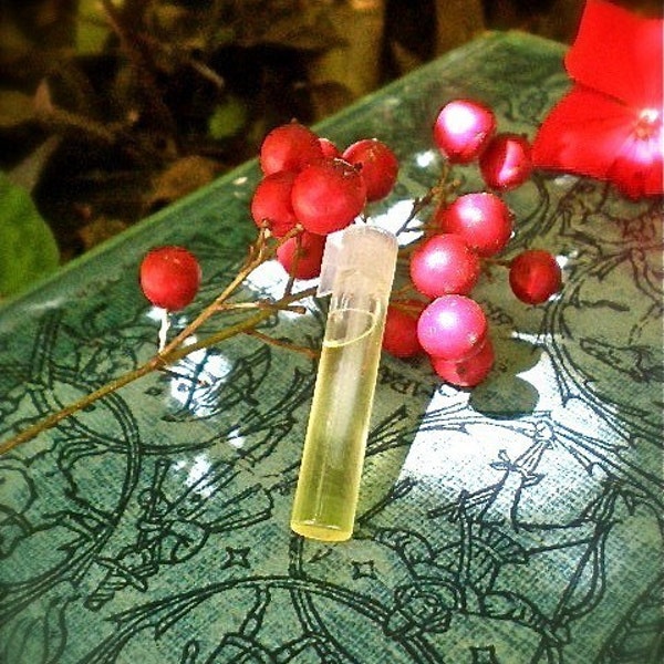 MADAGASCAR Artisan Perfume Oil Sample