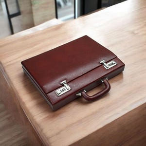 Maletín de cuero personalizado para hombre, maletín de cuero para portátil y MacBook, bolso de mano ejecutivo, maletín marrón para hombre.