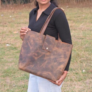 Leather Tote Bags, Personalized Tote Bags, Handmade Everyday Purse, Women Shoulder Bag, Grocery Shopping Bag, Office Tote, Gift for Her, Mom