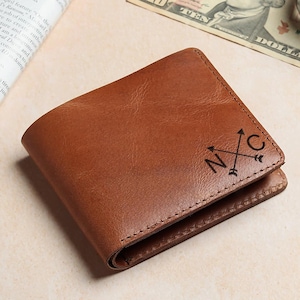 Personalized Mens Leather Wallet, Handwriting Engraved Wallet, Wallet for Boyfriend, Groomsmen Wallet, Wallet for Husband, Fathers Wallet