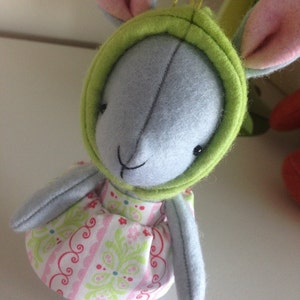 Rhubarb Wee Rabbits Pattern - Etsy