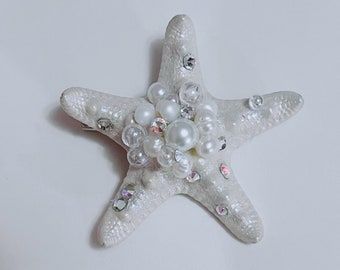 White Fantasea Starfish Hair Clip