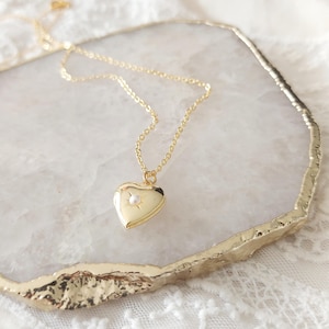 Kleine Gold Herz Medaillon Halskette, Mutter-Tagesgeschenk, Medaillon Halskette, Gold Charme Halskette, Foto Medaillon Geschenk, Herz Halskette, Medaillon