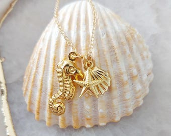 青い海辺の貝殻とヒトデのチャームブレスレット｜手作りのゴールド 