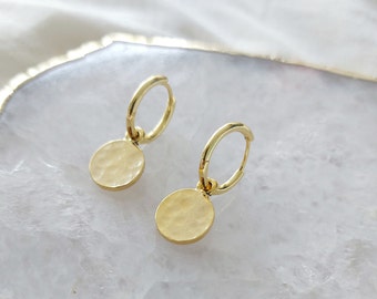 Créoles pièce en or martelé, boucles d&#39;oreilles pièce de monnaie classiques, cadeau d&#39;anniversaire pour maman, cadeau pour soeur
