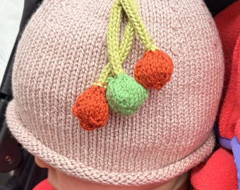 Muts babymutsje breipatroon bedels