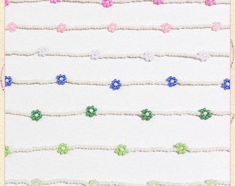 necklace ⊹₊⟡⋆ radiant beaded daisy necklace, beaded flower necklace, dainty flower necklace, handmade beaded jewelry, beaded accessory
