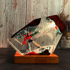 Retro Giant Robot Resin Lamp Mecha Anime Scene Resin Night Light Handmade Epoxy Robot Diorama LED Display Gift Anime Fans Sci-Fi Desk Lamp