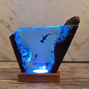 Scuba Diver Shark Resin Night Light Ocean Scene Lamp Handmade Wood Epoxy Resin Blue Ocean Lamp Unique Marine Life Decor Personalized Gift