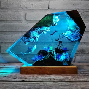 Great shark & Couple Diver Night light Desk Decor, Large Epoxy Resin Wood Lamp, Kids gift, Father&#39;s Day Gift, Mother&#39;s Day Gift