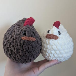 Crochet Small Chicken Plushie | Handmade Amigurumi Small Chicken