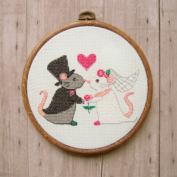 Mouse Wedding Cross Stitch Pattern - Cute Cross Stitch Pattern - Wedding Gift - Mouse Cross Stitch Pattern