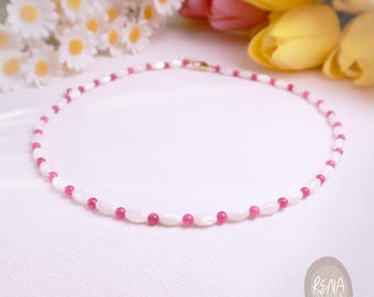 Dainty Candy Color Beaded Necklace, Pink Chalcedony and Shell, Handmade Minimalist Jewelry Gift, Waterproof Crystal Choker, Healing Choker