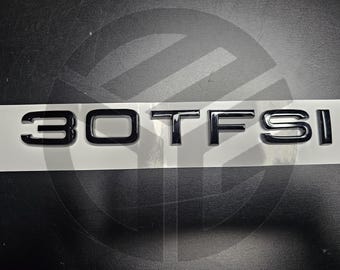 Insignia trasera del maletero 30 TFSI en negro brillante para todos los modelos Audi 30TFSI