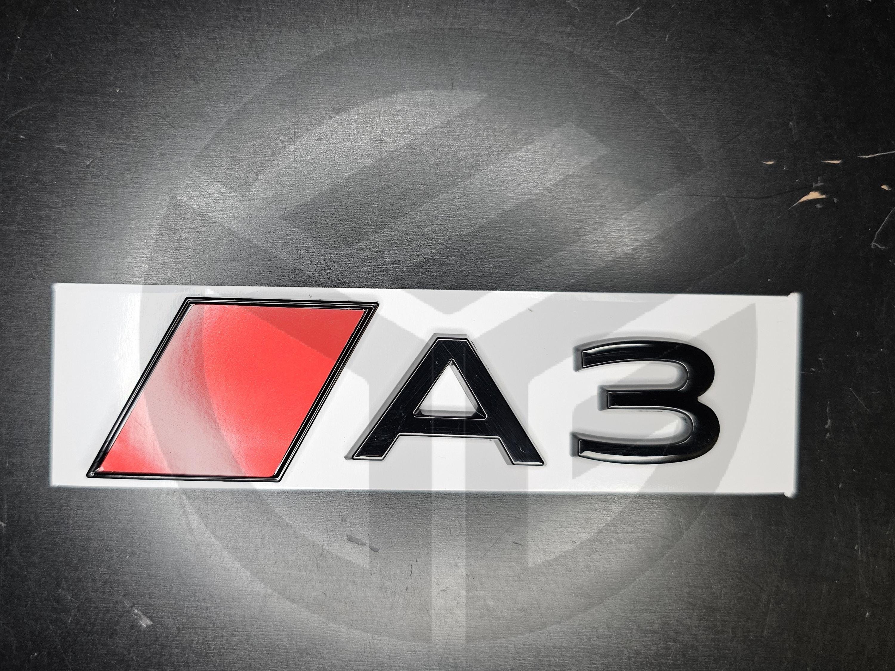 Logo Sline Areyourshop Emblème V6T Chromé - Badge Pour Audi (A1-A8/Q3-Q7/Série S) Logo Bmw