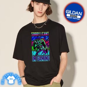 「I Can&#39;t I&#39;m Gaming」Tシャツ：ユニセックス ゲーマーTシャツ