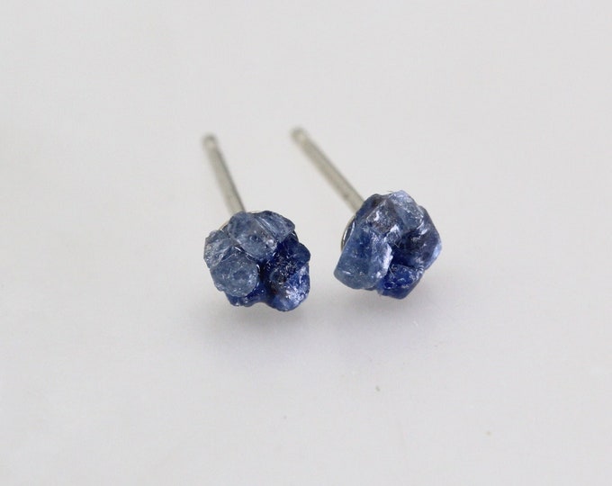 Edgy Sapphire Earrings, Raw Sapphire Stud Earrings, Virgo Zodiac Gift