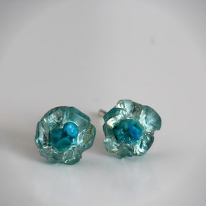 Flower Earrings Studs, Apatite and Turquoise Flower Dainty Studs, Sterling Silver Stud Earrings, Raw Rough Studs, Resin Earrings