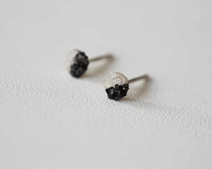 Black and White Raw Diamond Stud Earrings, Rough Diamond Silver Earrings, Conflict Free Diamonds