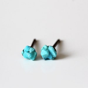 Raw Turquoise Titanium 3mm Stud Earrings, Turquoise Studs, Hypoallergenic Stud Earrings, New Mexico Crushed Turquoise