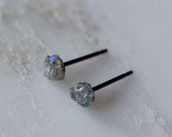 Raw Labradorite Stud Earrings: Hypoallergenic Titanium Posts
