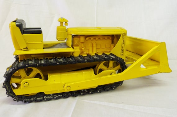 caterpillar steel toys