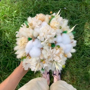 Green wedding bouquet with dried flowers  Rustic bridesmaid&bridal bouquet Natural Eco-Friendly bouquet Green and white boho wedding Flowers