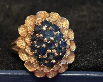 Vintage 14K Gold Ring with Sapphires