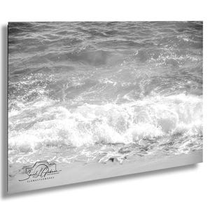 Minimalist decor Ocean Wall Art Print, Coastal Minimalist Decor, Monochrome Seascape Photography, Modern Beach Nature Poster