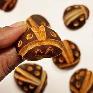 Zero-Waste Counting Ladybirds / 100% Bio-Degradable Toys / Counting Game Set / Eco Natural Play / Loose Parts Play / Sensory Play