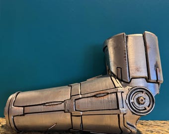 3D Printed Battle Damaged Cyborg Arm – Cosplay Prop