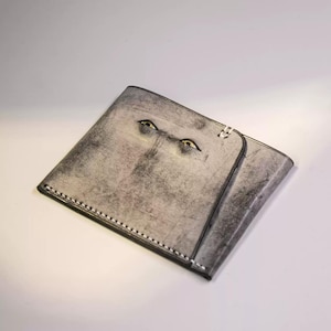 Handgefertigte benutzerdefinierte Leder Geldbörse mit Evil Eyes Design personalisierte Geschenk Stilvolle langlebige Handwerker Brieftasche für Männer Frauen und Geschenke