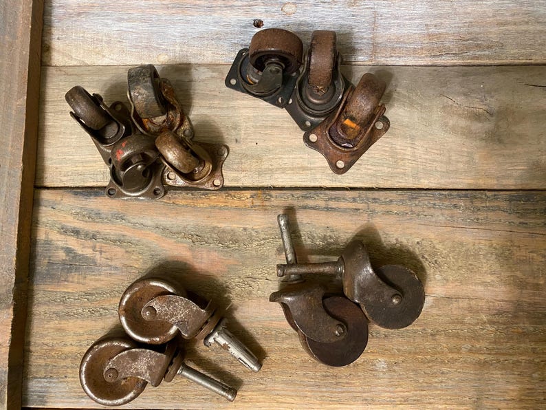 Mixed Lot of Vintage Industrial Caster Wheels/roller Skate Wheels Metal