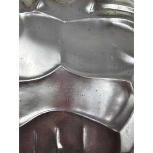 Superman & Rugrats Chuckie Tommy Angelica Cake Pan Vintage 1997 Alum. Baking Pan image 8