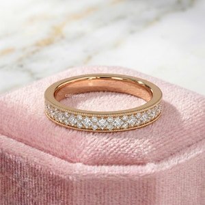 Alianza de boda vintage Princess con diamantes, anillo de oro amarillo con incrustaciones de filigrana para mujer, anillo de boda apilable con engaste de barra, alianza a juego para aniversario.