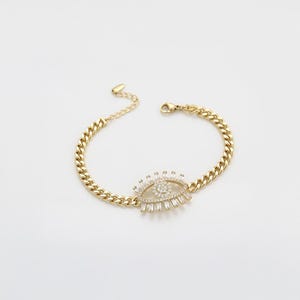 Gold Evil Eye Armband Mystic Eye: - 14K vergoldete Augenförmige Gliederkette mit weißem Zirkonia - Schutzanhänger
